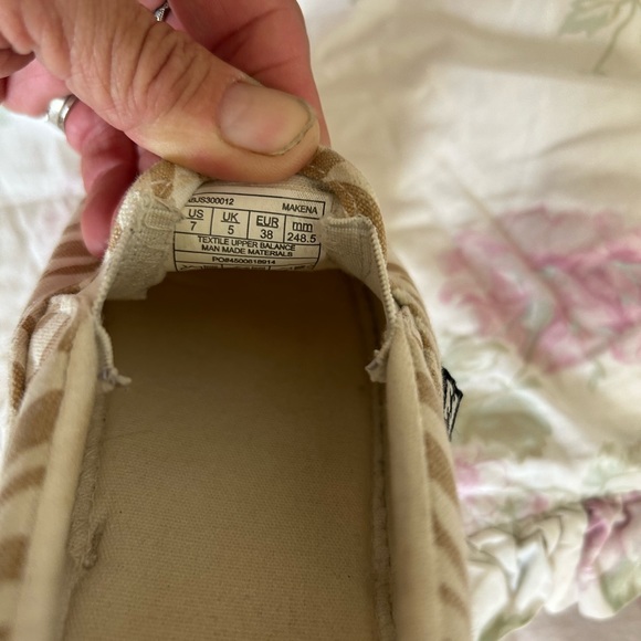 Billabong Womens Makena Slip On Sneaker Size US 7 - Picture 9 of 9